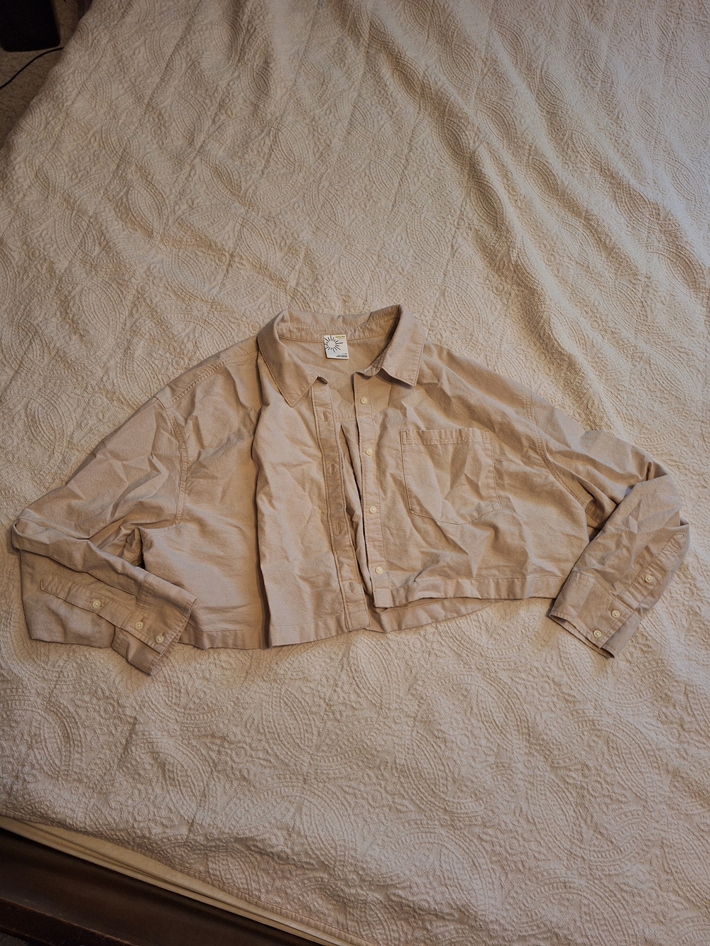 aerie Cropped Shirt Jacket in Beige-Tan